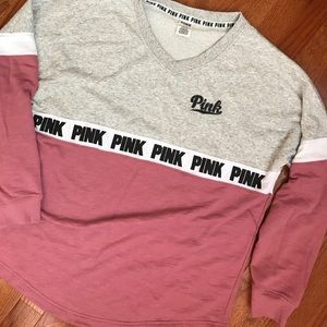 PINK Sweatshirt