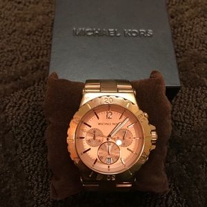 Michael Kors Womens Rose Gold Watch