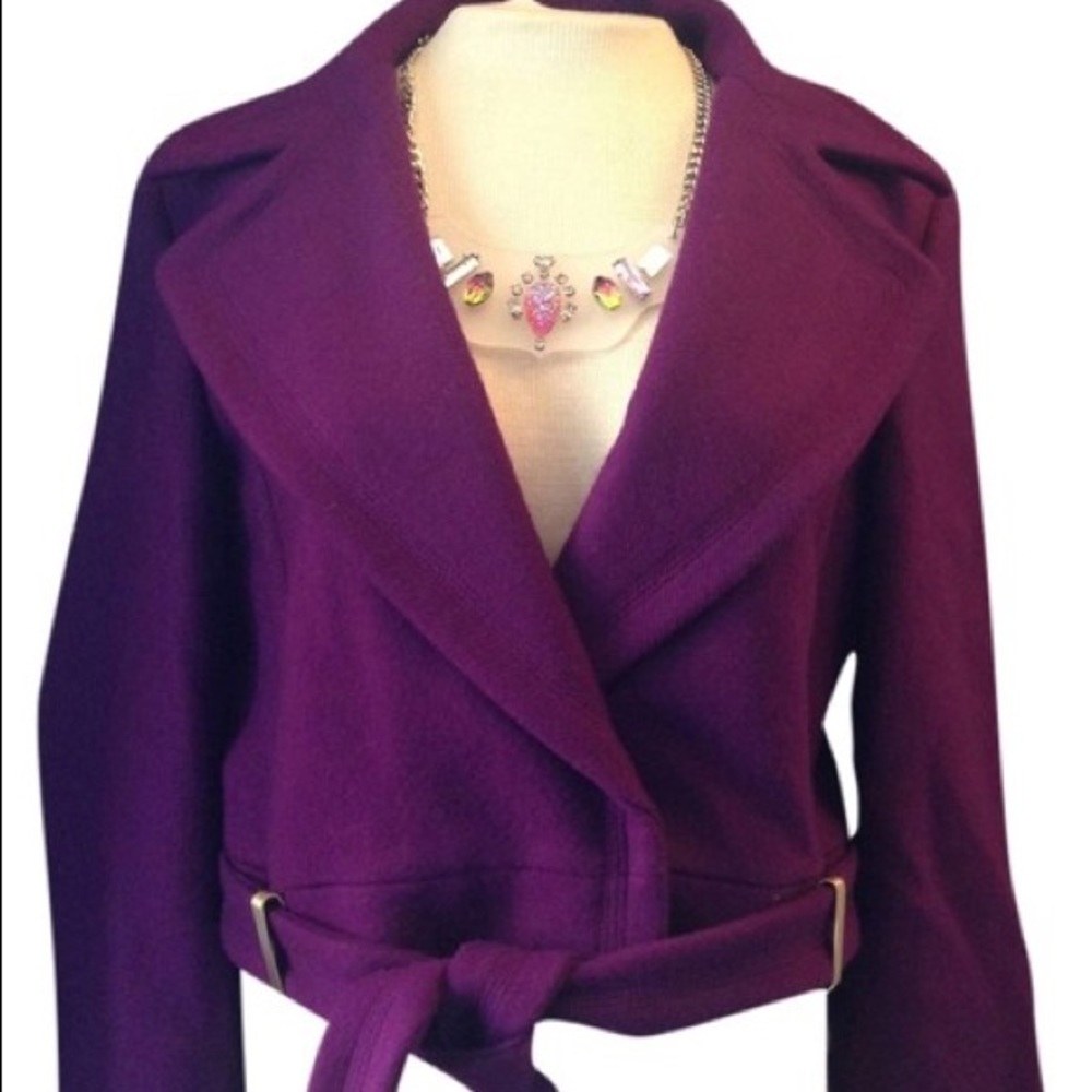 🌟 Authentic DVF Purple Crop Coat 🌟