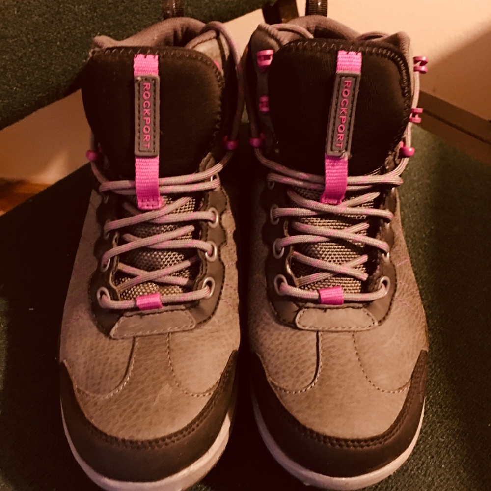 Ladies hiker walking shoes