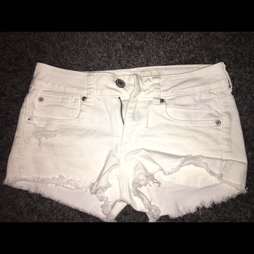 White American Eagle Shorts