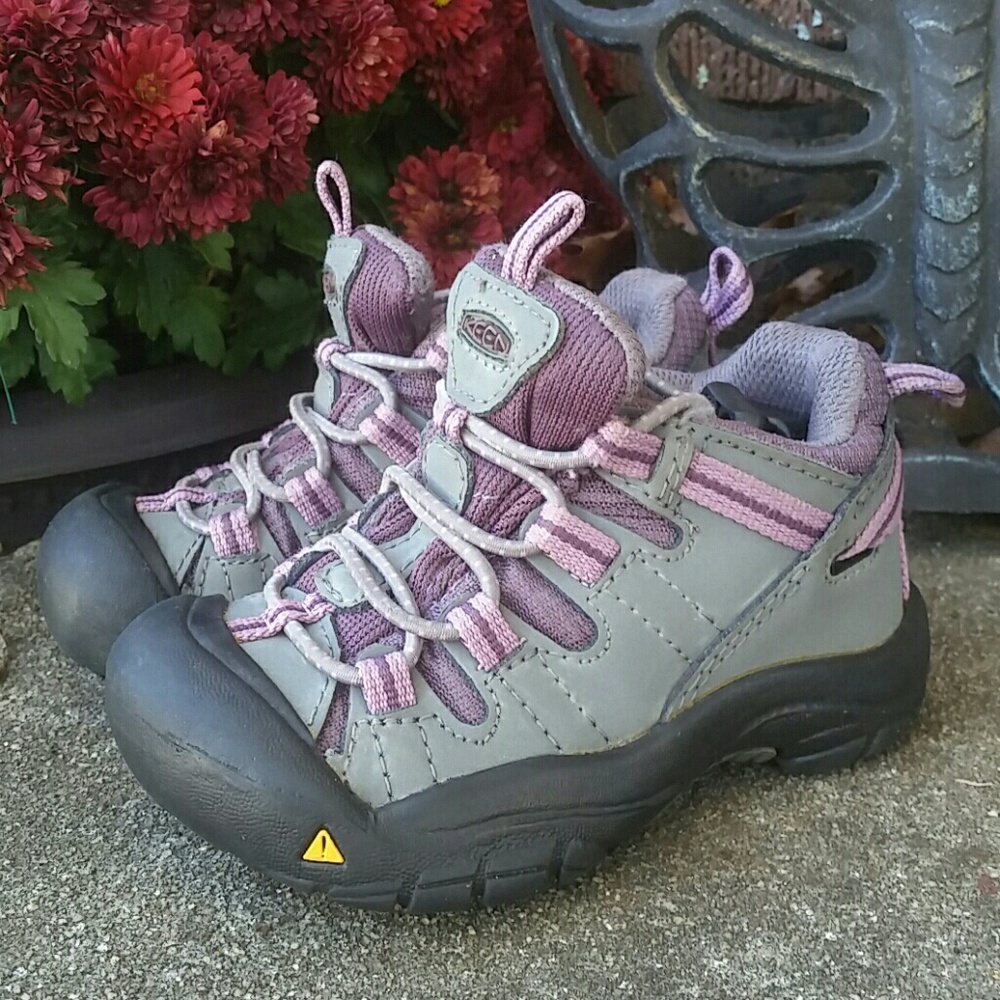 KEEN ♡Adorable Little Girl♡ WINTER SHOES
