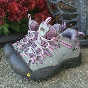 KEEN ♡Adorable Little Girl♡ WINTER SHOES
