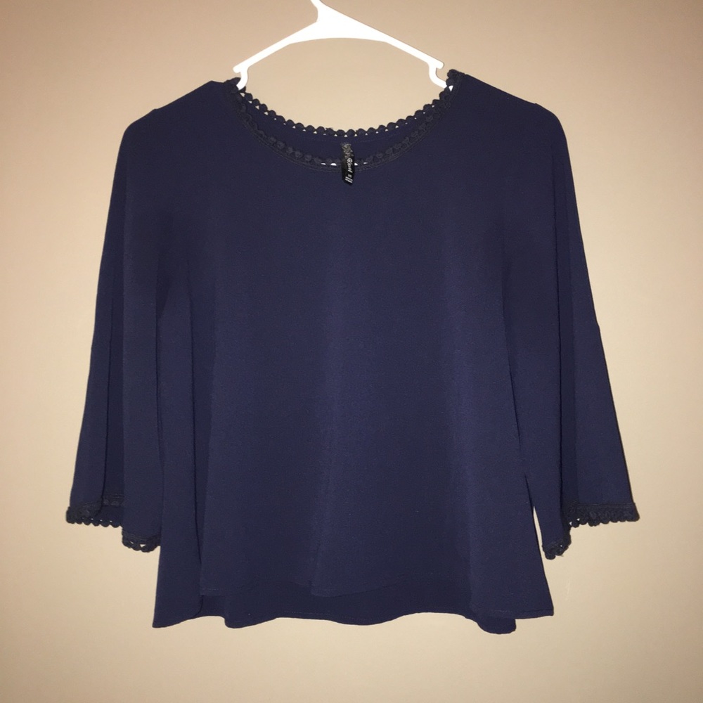 Blue Bell Sleeve Top