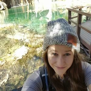 Meet your Posher, Julie