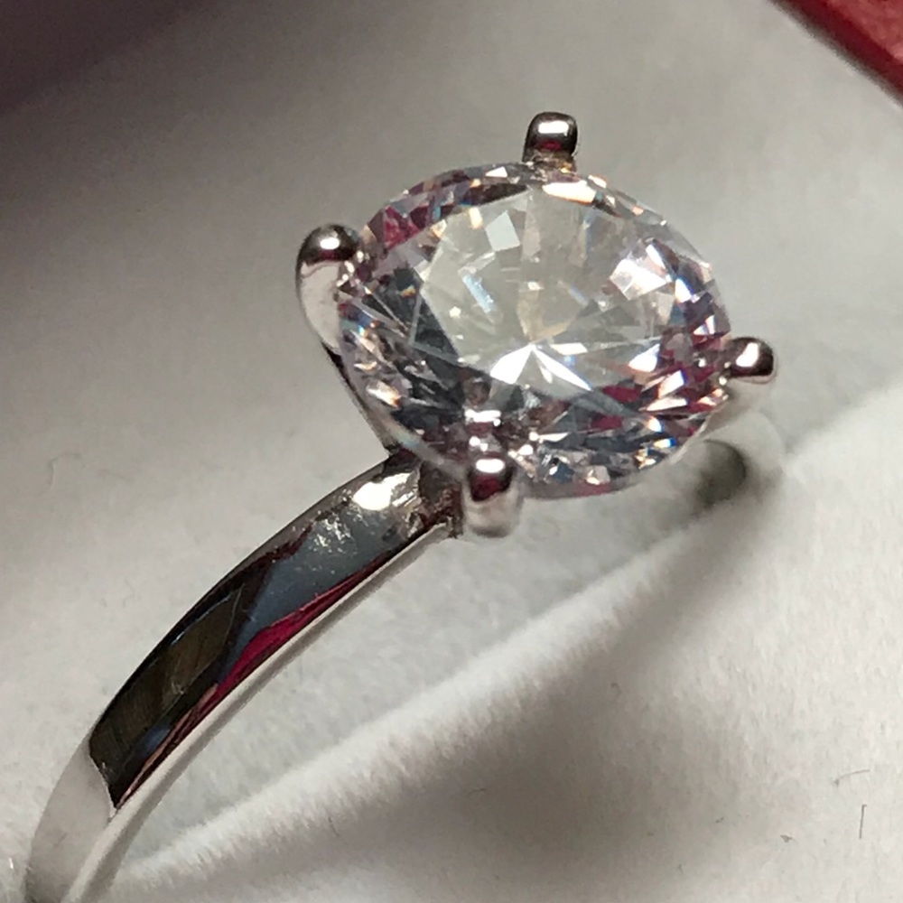 WHITE SOLITAIRE GEMSTONE STERLING SILVER 925 RING