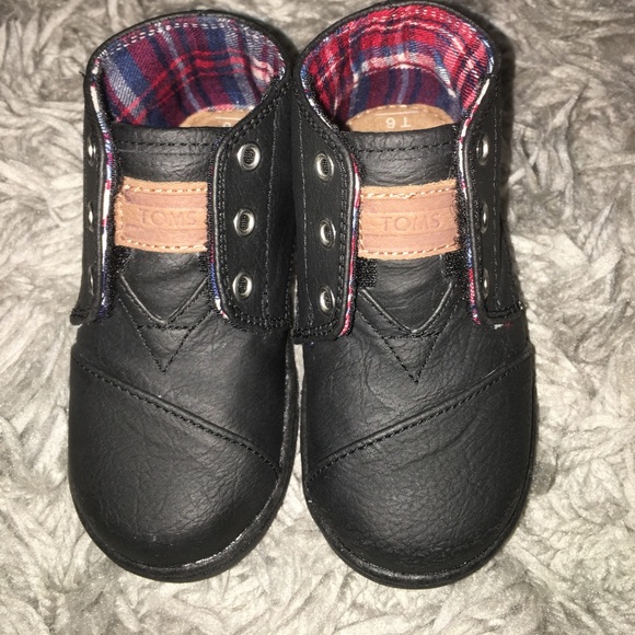 Tiny Toms Paseo Mid Synthetic Leather - Picture 1 of 5