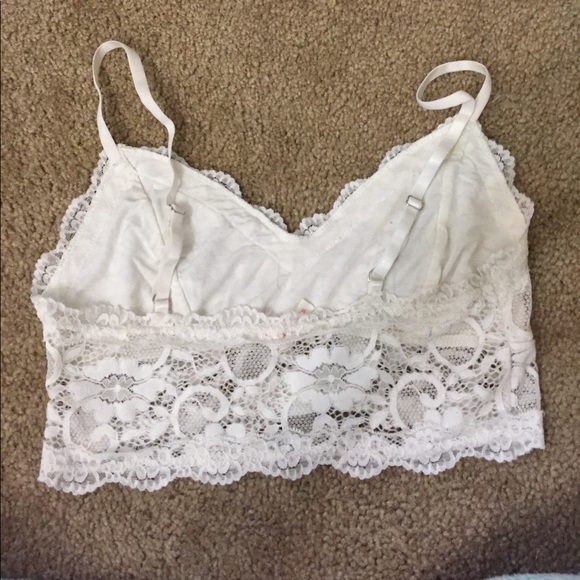 Lace bralette - Picture 2 of 3