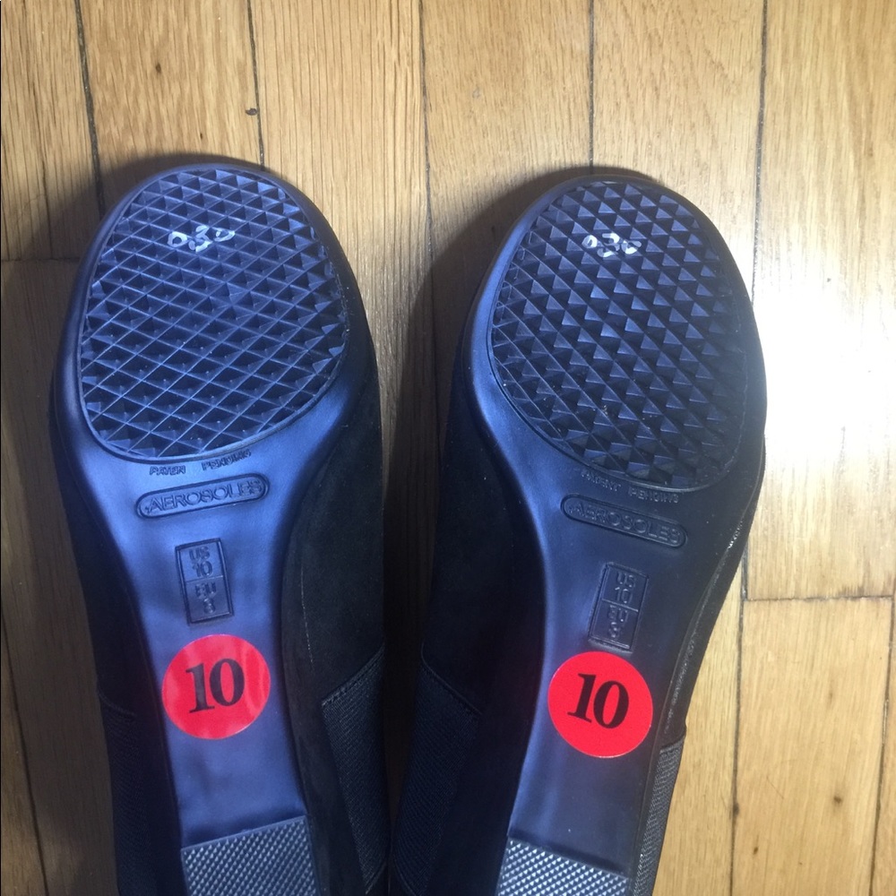 FINAL CHANCE! Black Suede Wedge Booties - Picture 4 of 4