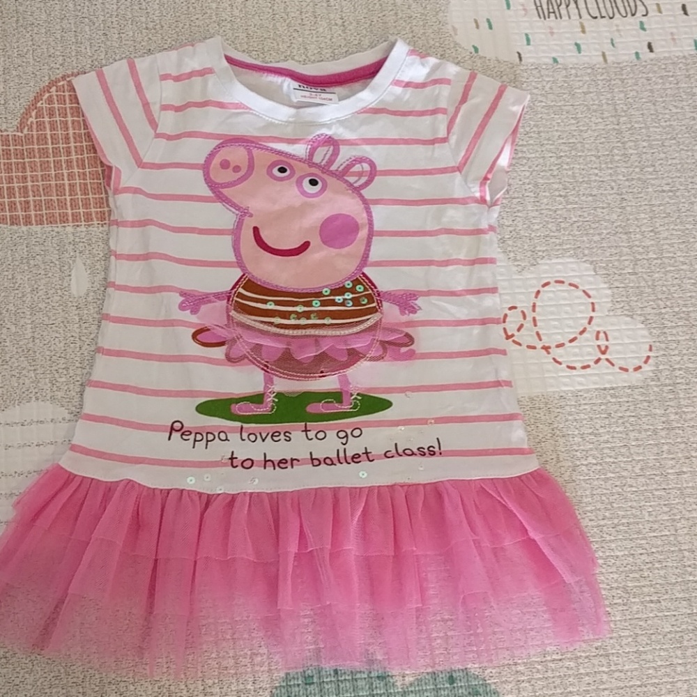 Peppa dress