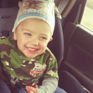 Meet your Posher, Danielle