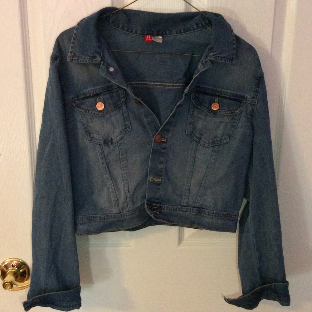 Cropped Denim Jacket