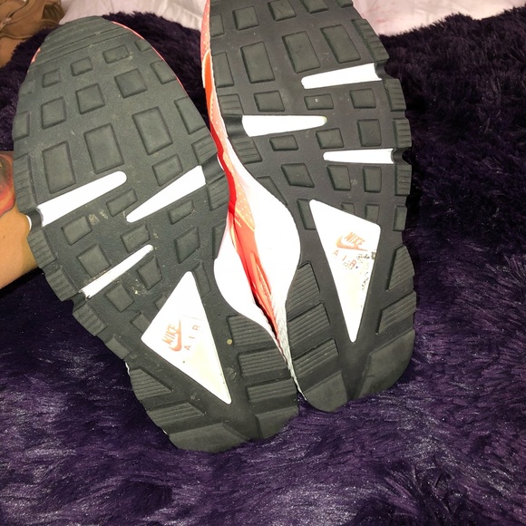 Excellent condition Nike Huarache Salmon s 7.5 - Picture 4 of 4