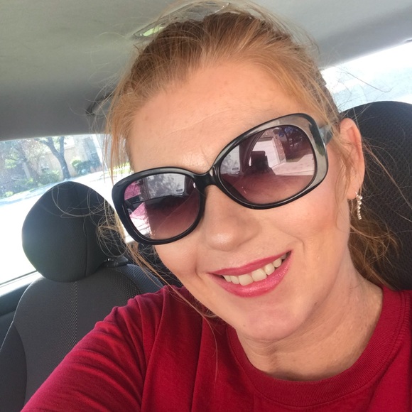 Meet your Posher, Sam - Picture 1 of 1