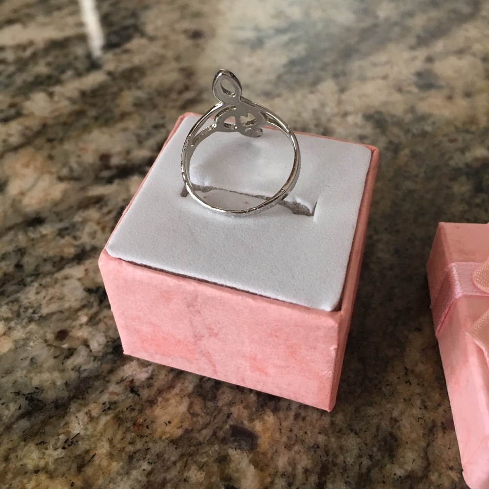 SILVER TREBLE CLEF RING - Picture 3 of 4