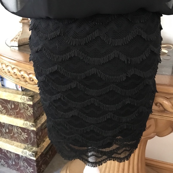 NEW GUESS DRESS - Picture 8 of 8