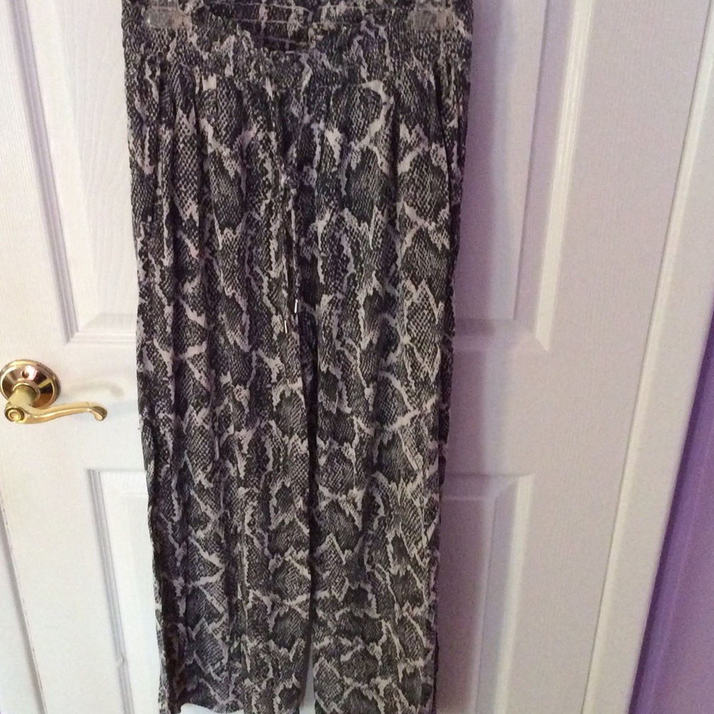 H&M Snake Print Grey Flowy Pants