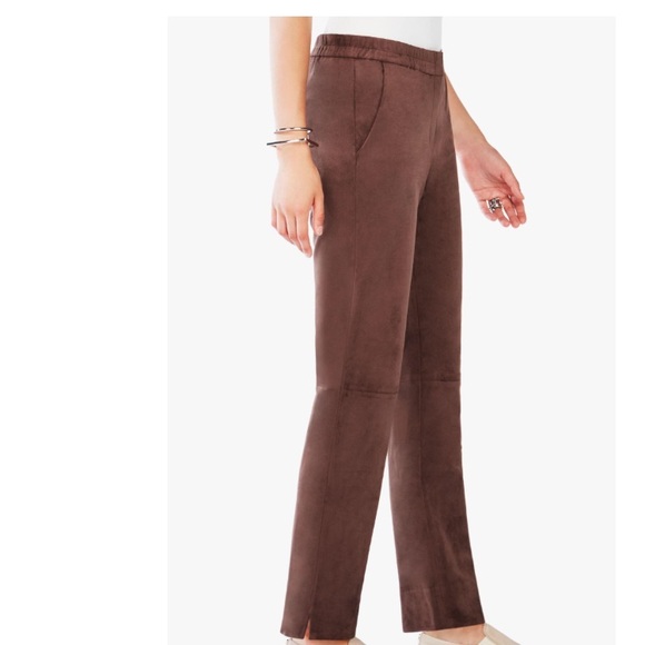 BCBGMAXAZRIA
Women's Omari Faux Suede Pant - Picture 6 of 6
