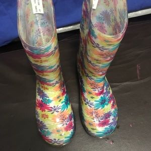 Rain boots