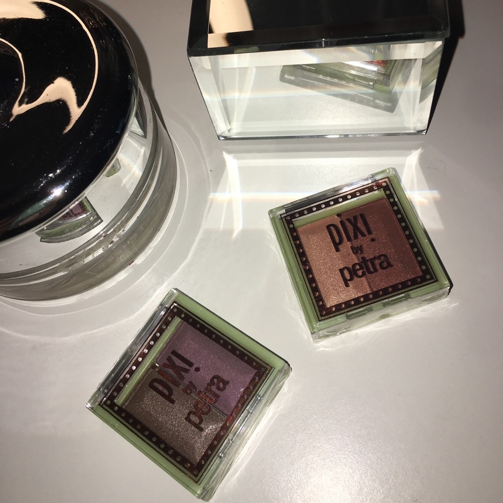 PIXI by Petra eyeshadows