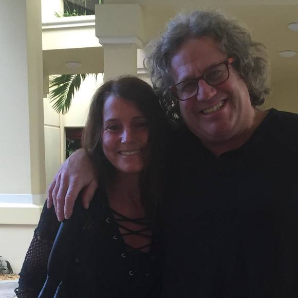 Meet your Posher, Beth - Picture 1 of 1