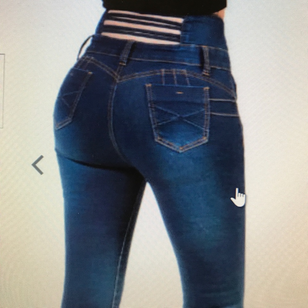 High waisted jeans