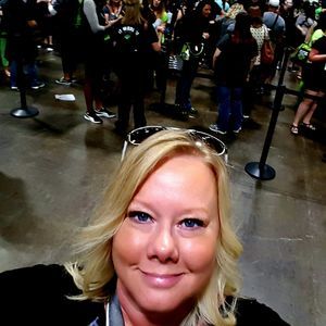 Meet your Posher, Jamie