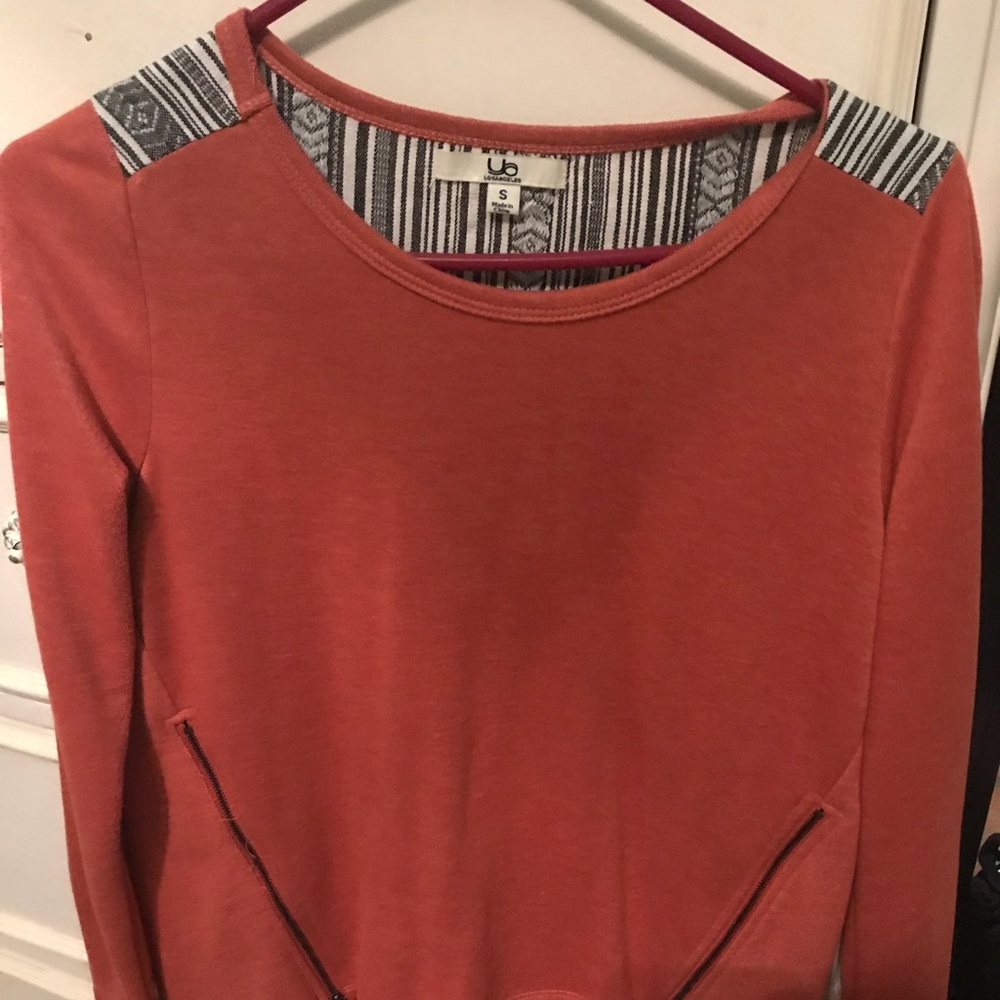Women’s burnt orange sweater