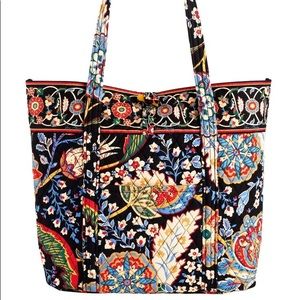 VERSAILLES VERA BRADLEY TOTE BAG