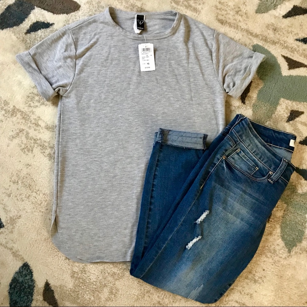 Windsor Folded Sleeves Tee