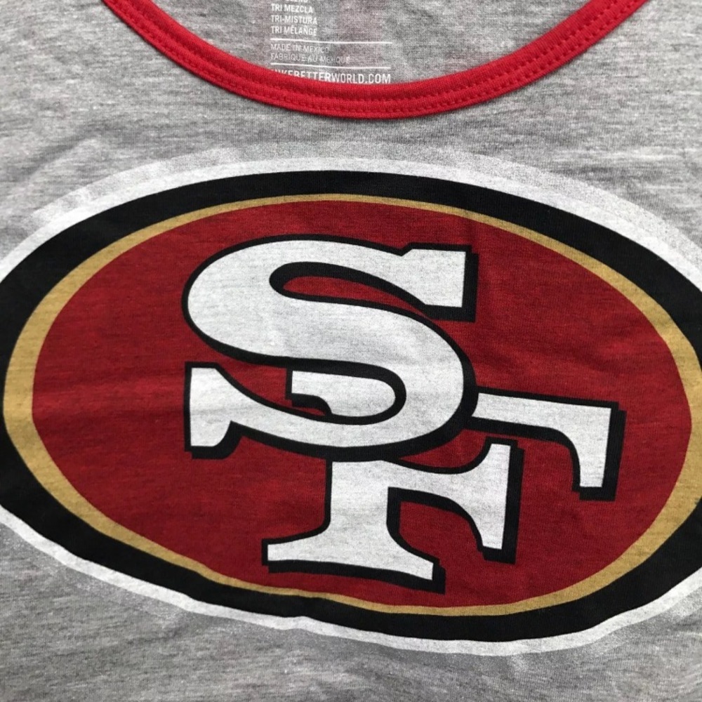 Size Small Women’s 49ers Tank