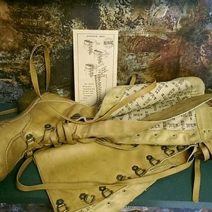 1990's Vintage. Zodiac. "Strapper" boot