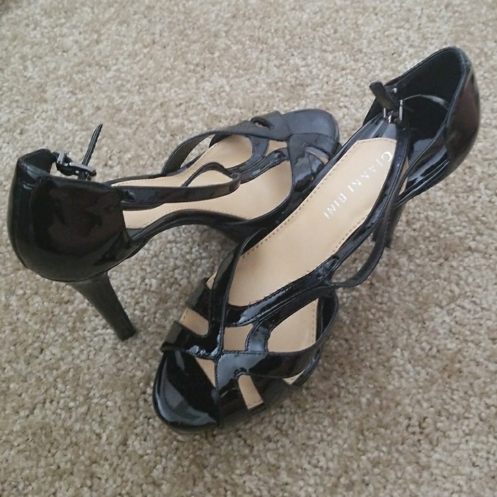 Very nice shoe but cant were them