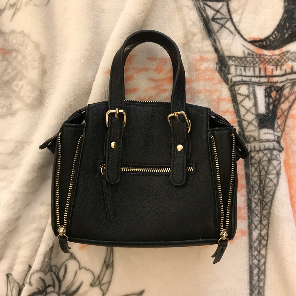 Mini black/gold purse