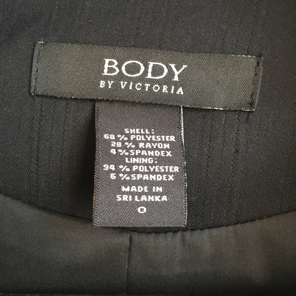 Body by Victoria Blazer - Picture 5 of 8