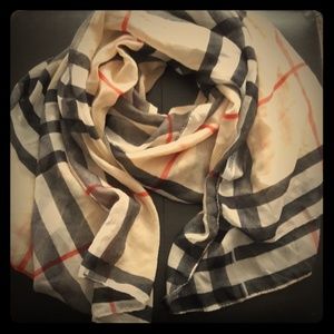 Burberry modal cashmere and silk scarf