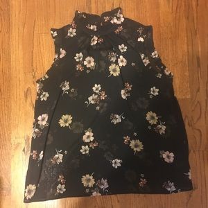 WhoWhatWear Black Floral Blouse
