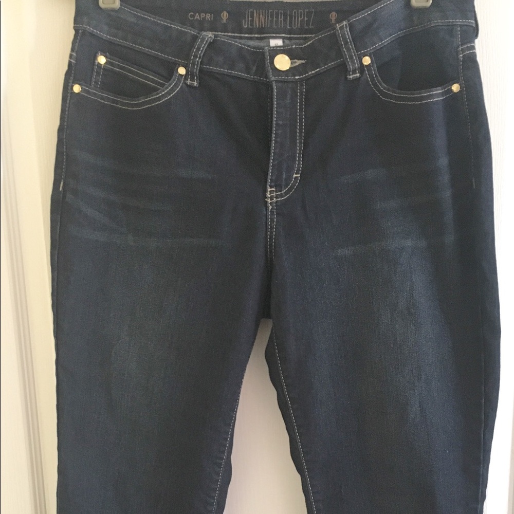Jennifer Lopez Capri Jeans size 12