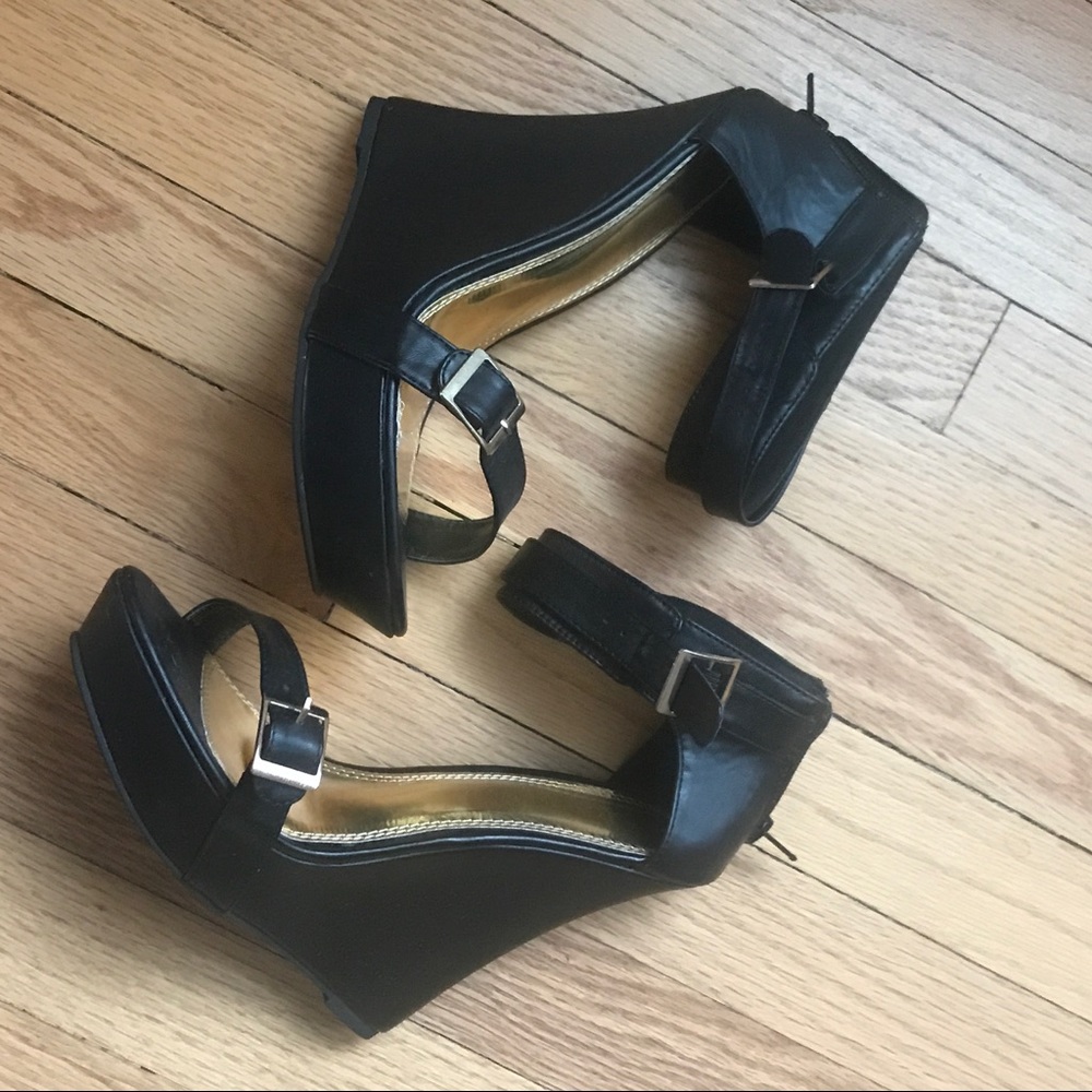 Open Toe Wedge Sandals