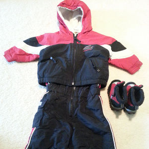 Old Navy hooded coat and bibs sz 6-12 months