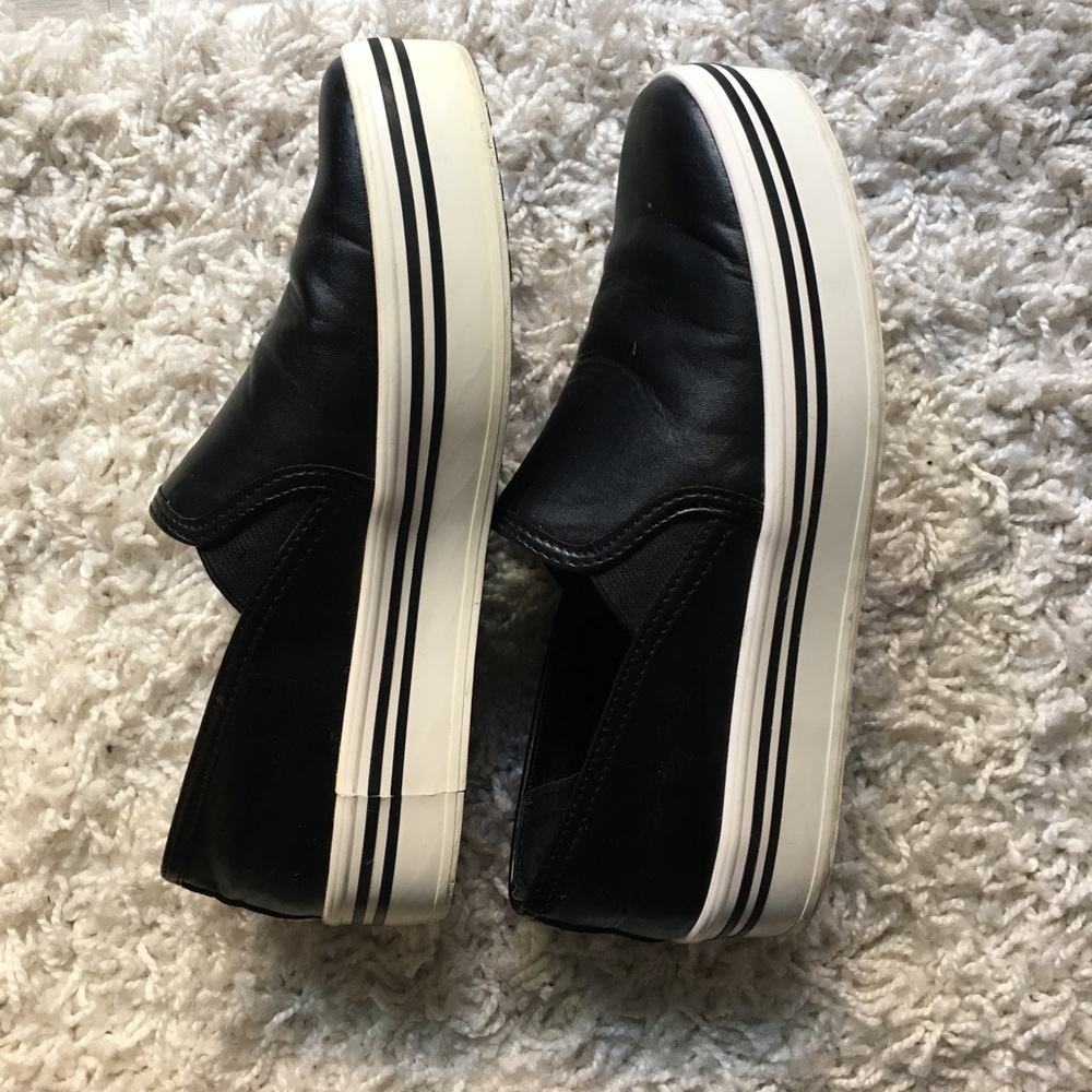 Dolce Vita black (faux) leather sneakers