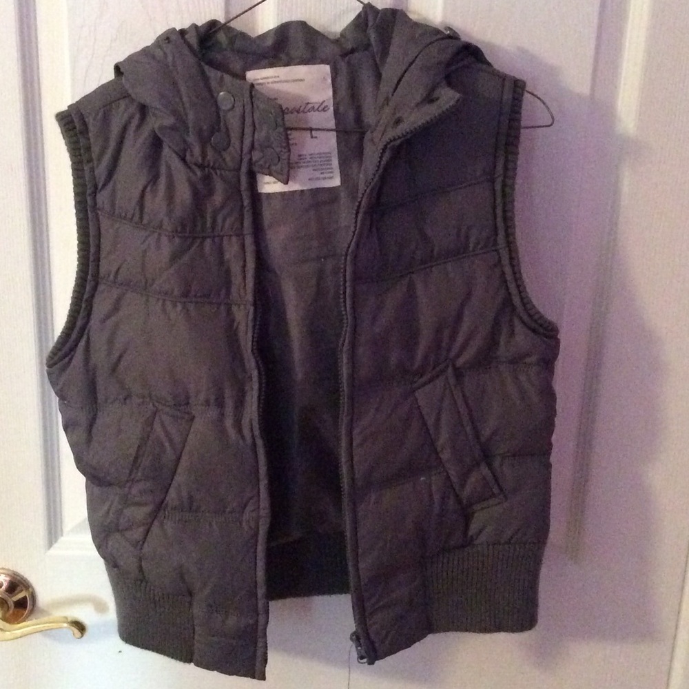 Aeropostale Gray Hooded Vest