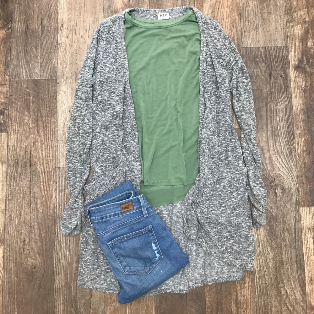 Buckle cardigan ✨