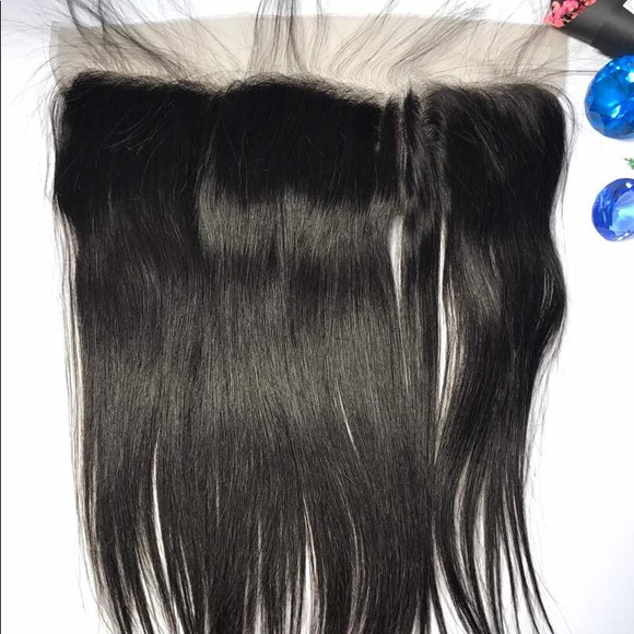 BUNDLES, FRONTALS & LACE CLOSURES main image 6