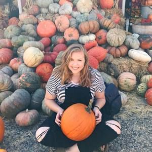 Meet your Posher, Natalie