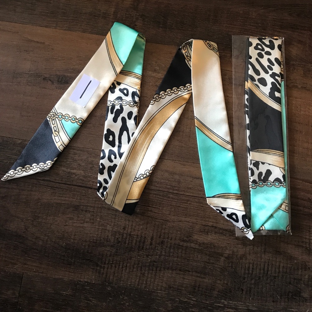 Turquoise Leopard Twillys