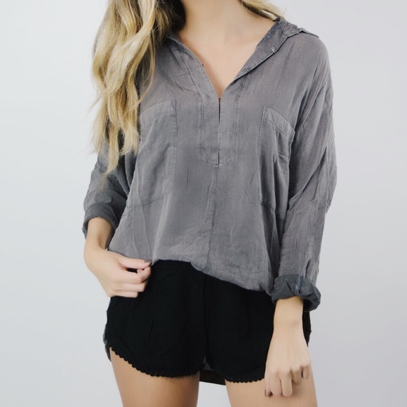 • Mariah Deep V Blouse • - Picture 3 of 5