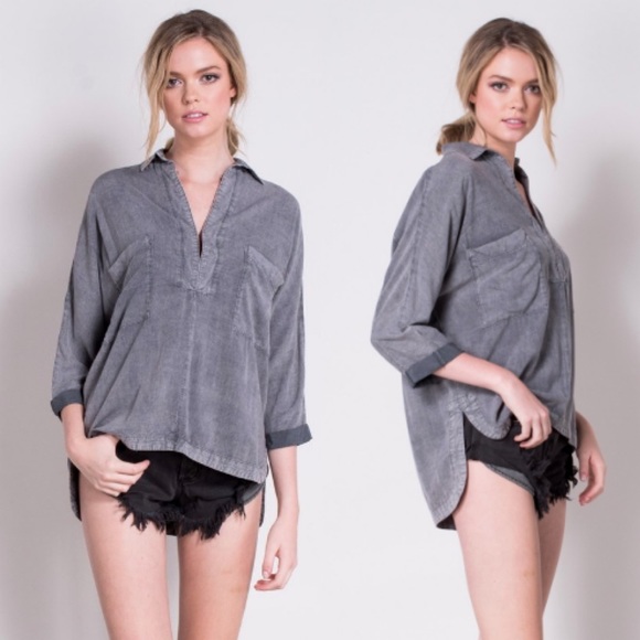 • Mariah Deep V Blouse • - Picture 2 of 5