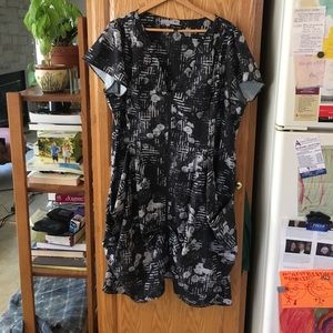 City Chic Tunic Dress - Size 22/XL