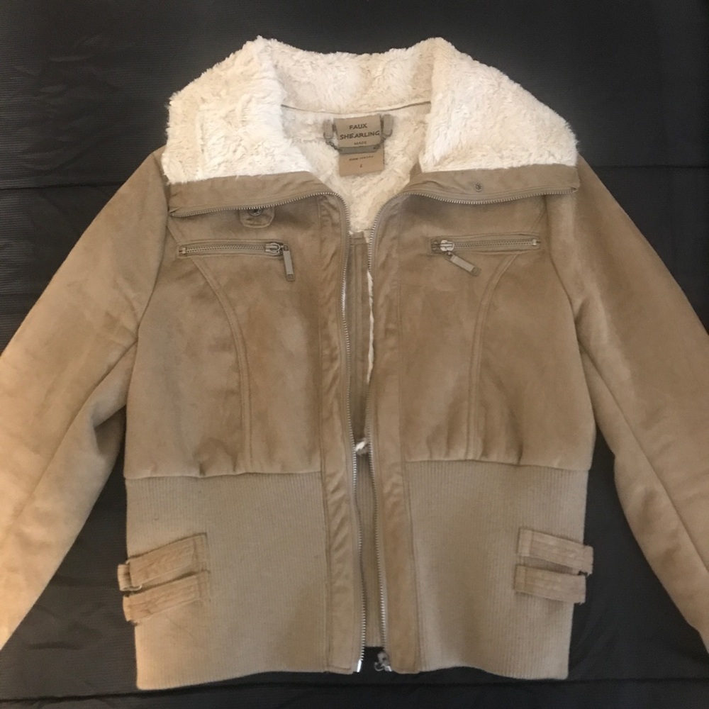 Faux fur waist jacket